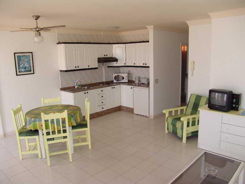 Colonial Parque Appartement Puerto de Santiago  Buitenkant foto